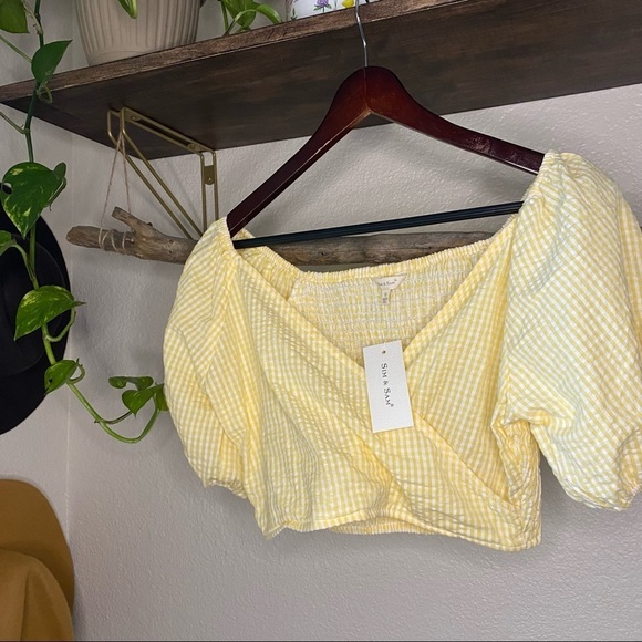 sim & sam Tops - Sim & Sam Cropped Puff Sleeve Gingham Blouse Cottagecore